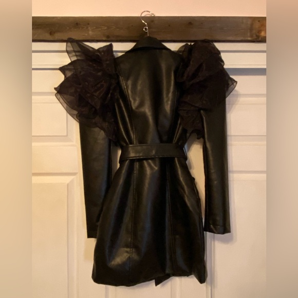 Exaggerated Ruffle Double Button Belted PU Leather Blazer Dress Size S - Picture 7 of 8